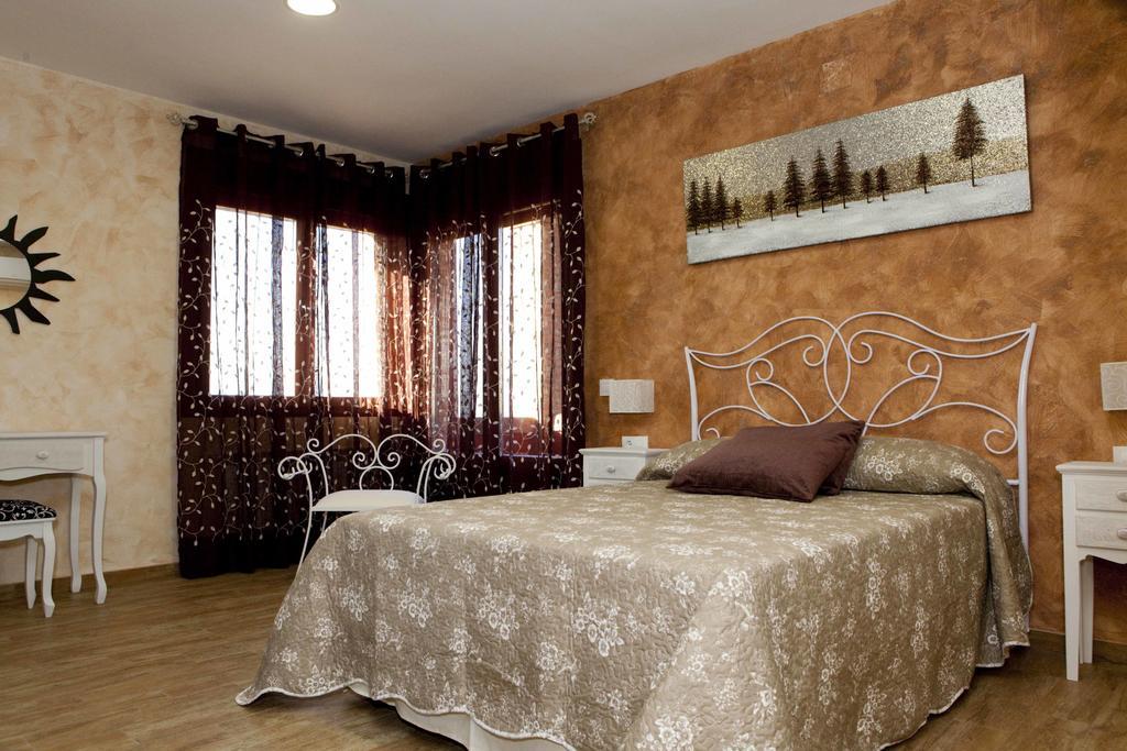 Casa Rural La Canchalera Losar De La Vera Pokój zdjęcie